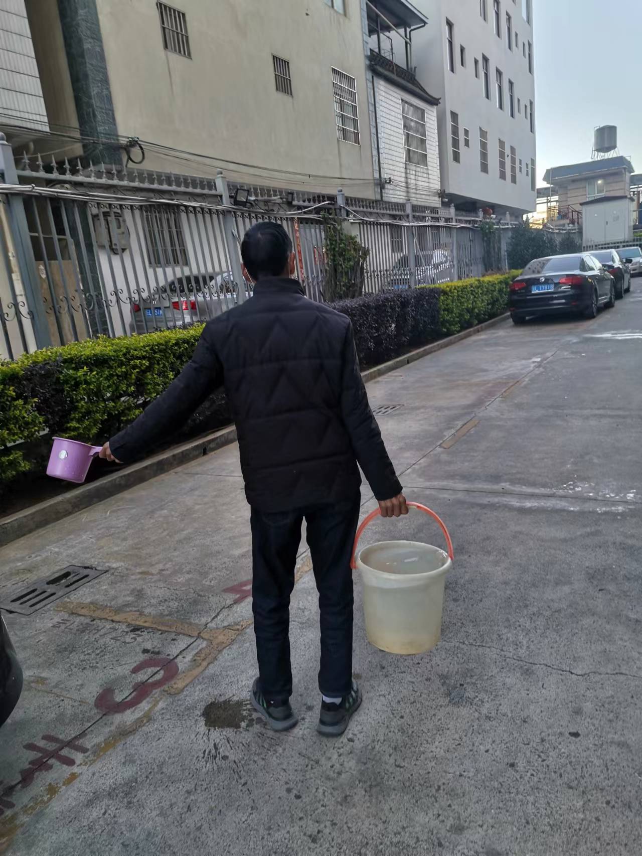 水2 (1).jpg